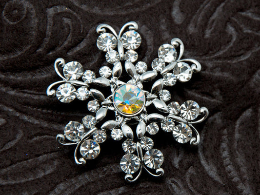 Brooch 10
